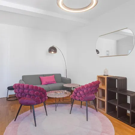 Le Bel Hugo Parking Gratuit Appartamento *